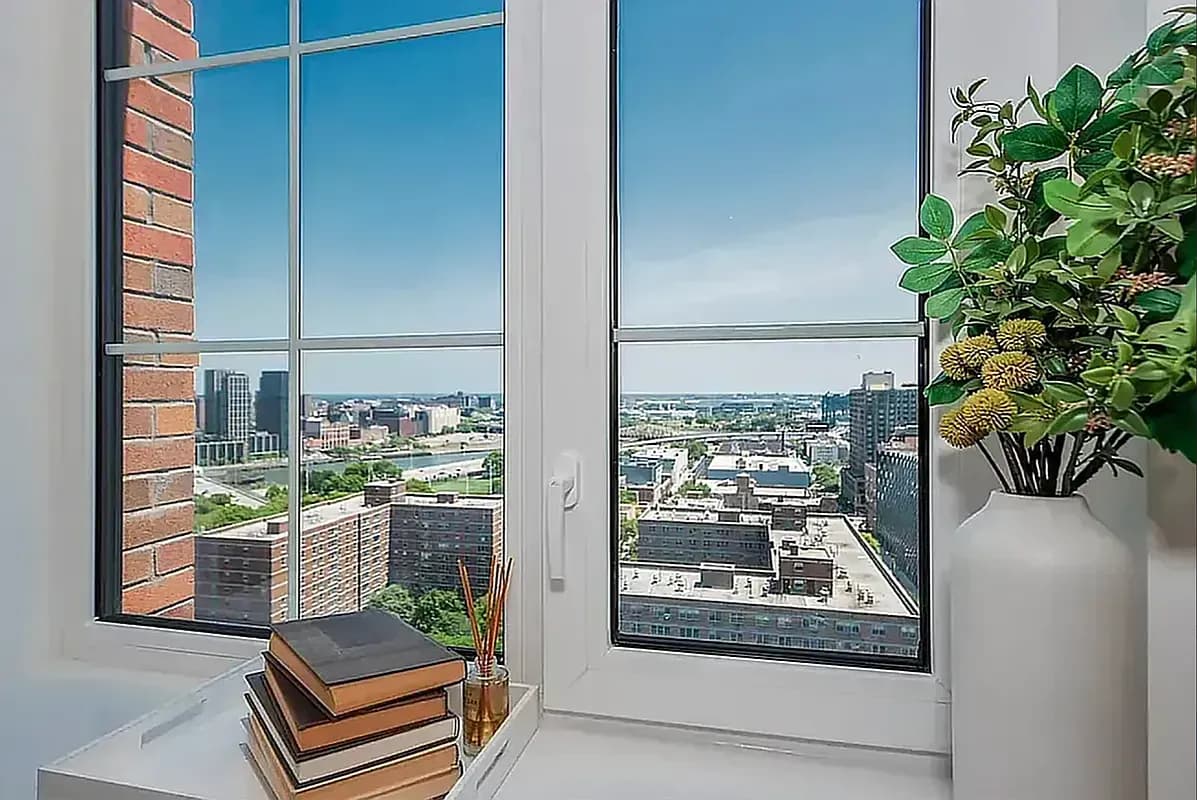 1856 Park Avenue, 16E