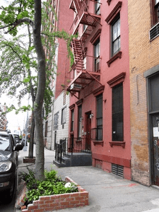 273 W 10TH ST., #1FW