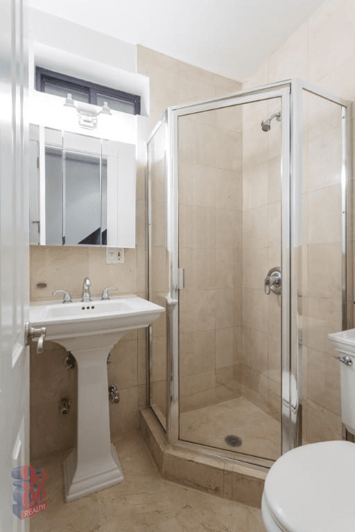 40 AVENUE B, #3W