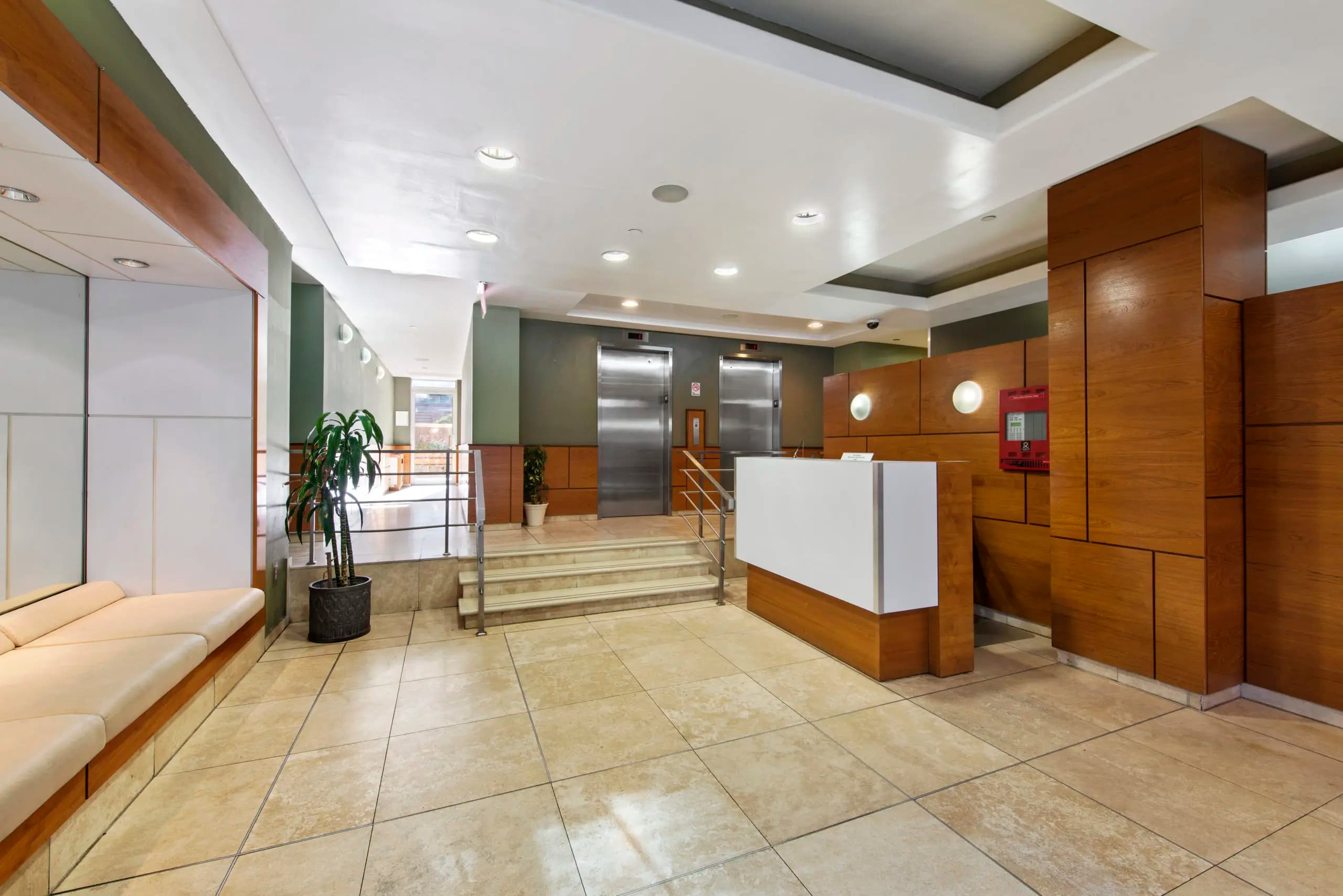 444 Manhattan Avenue, 1/B