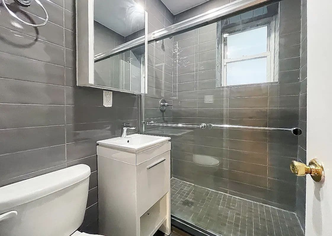Renovated 1-Bedroom Apartment in Manhattan’s Upper East Side