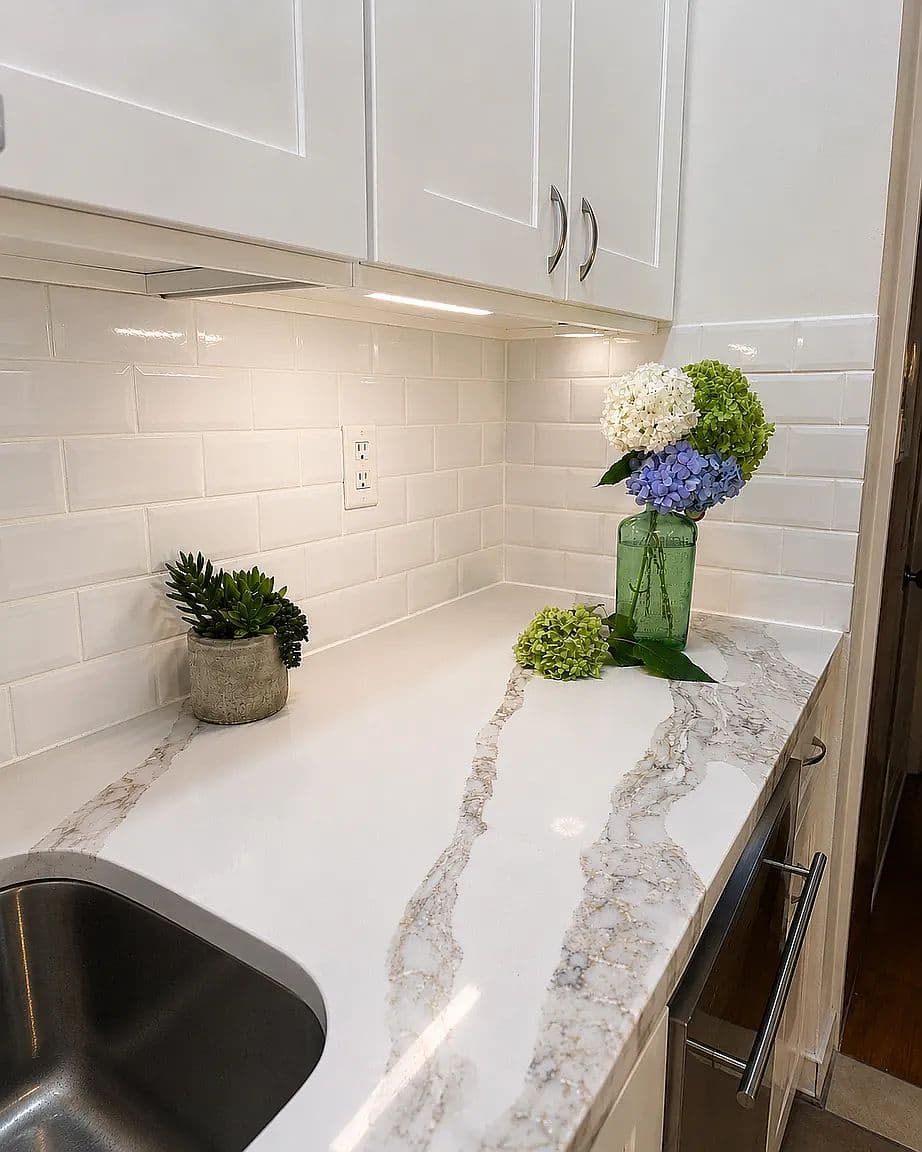 Upper East Side One-Bedroom Apartment with Private Garden and Renovated Kitchen