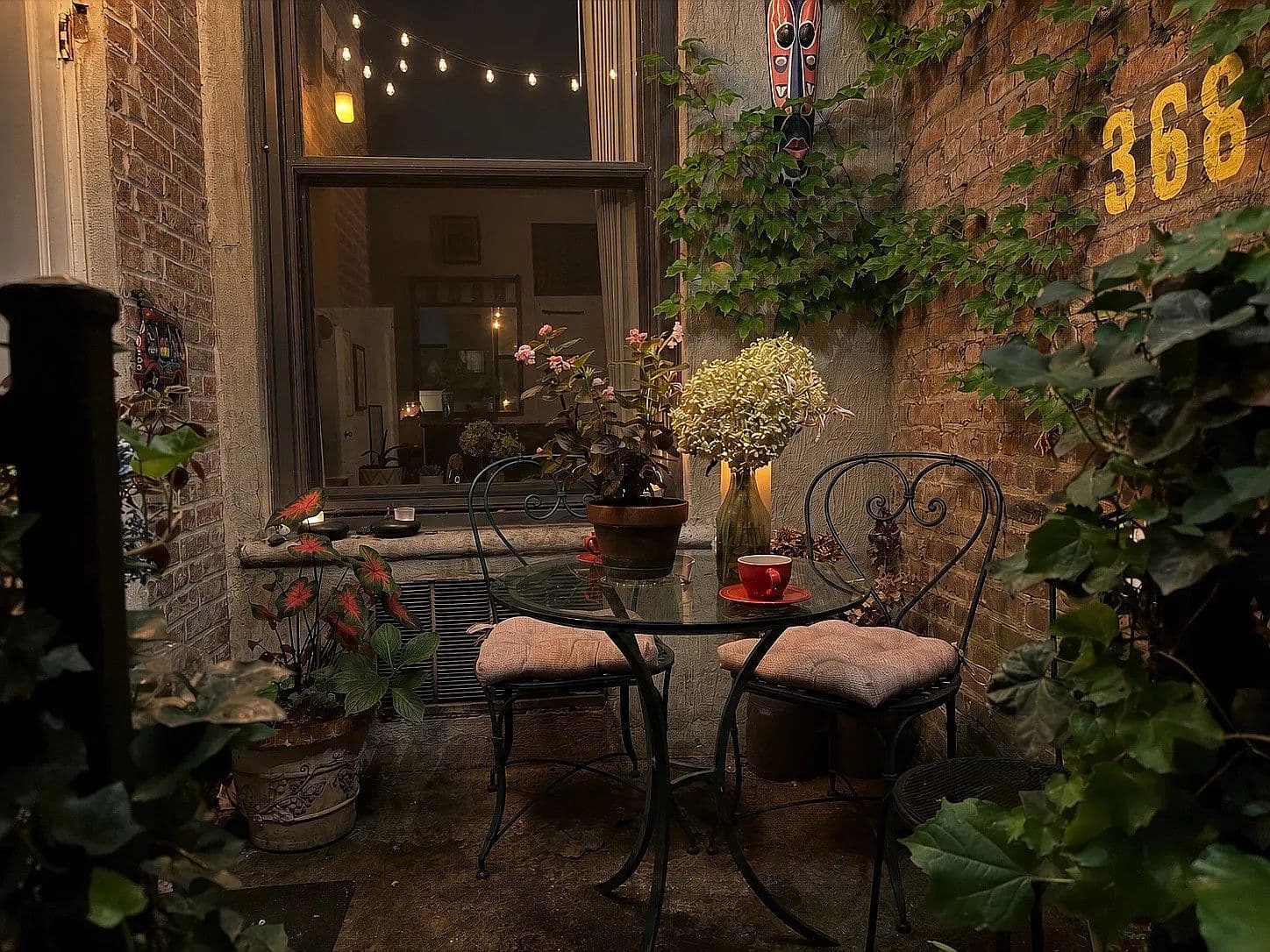 Upper East Side One-Bedroom Apartment with Private Garden and Renovated Kitchen