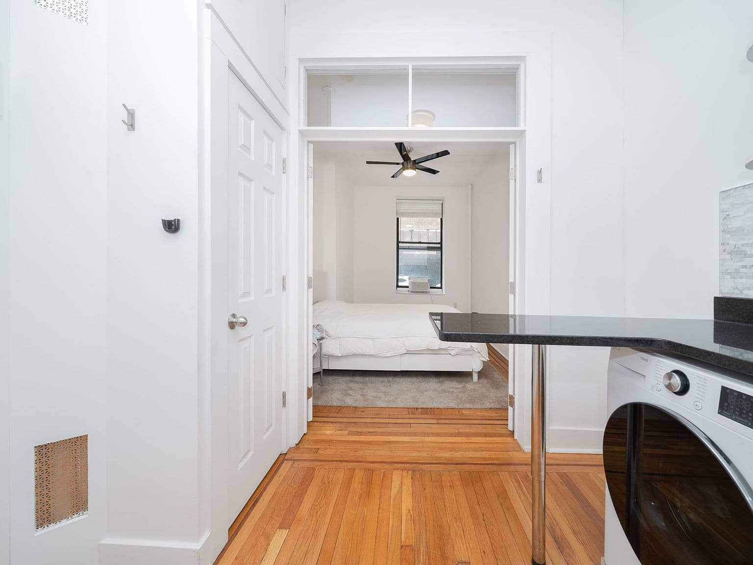 Renovated One-Bedroom Upper East Side Apartment with Bosch Appliances