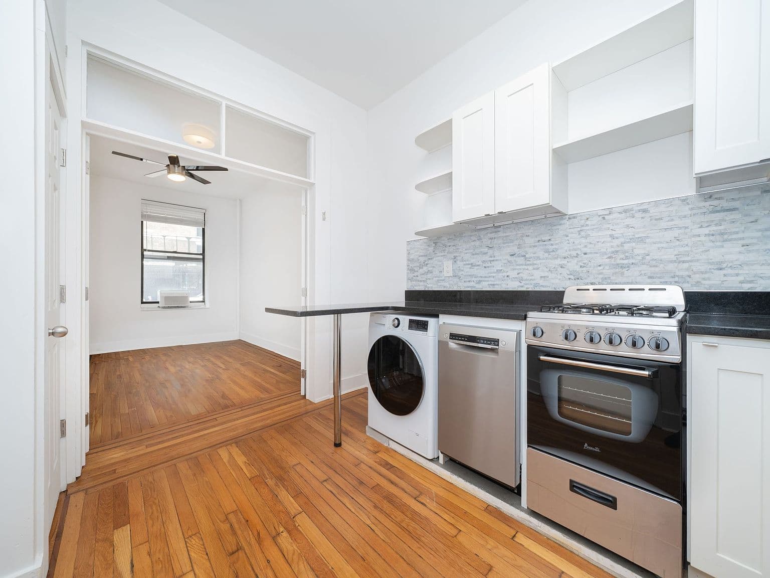 Renovated One-Bedroom Upper East Side Apartment with Bosch Appliances