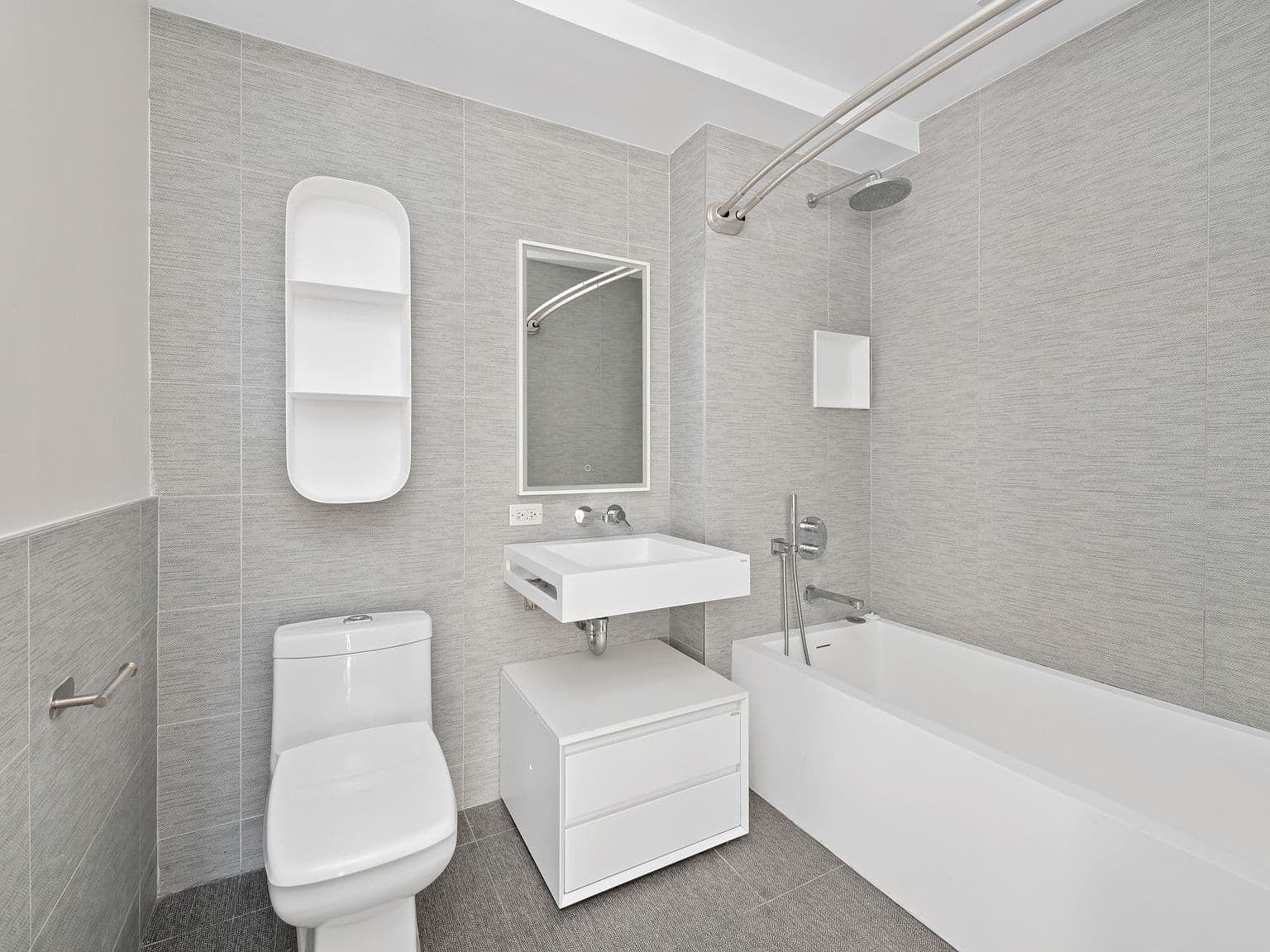 Yorkville One-Bedroom Condo with Balcony, Rooftop Deck, and Designer Finishes