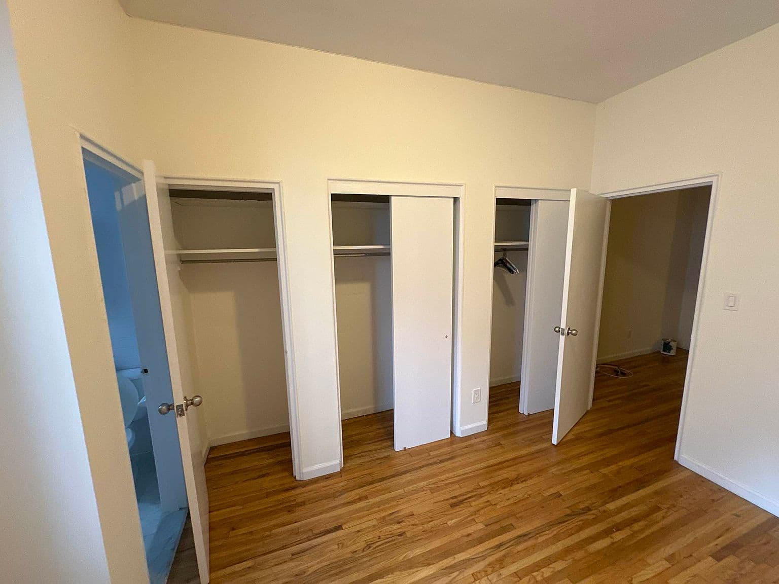 Upper East Side One-Bedroom Apartment with Windowed Kitchen and Hardwood Floors