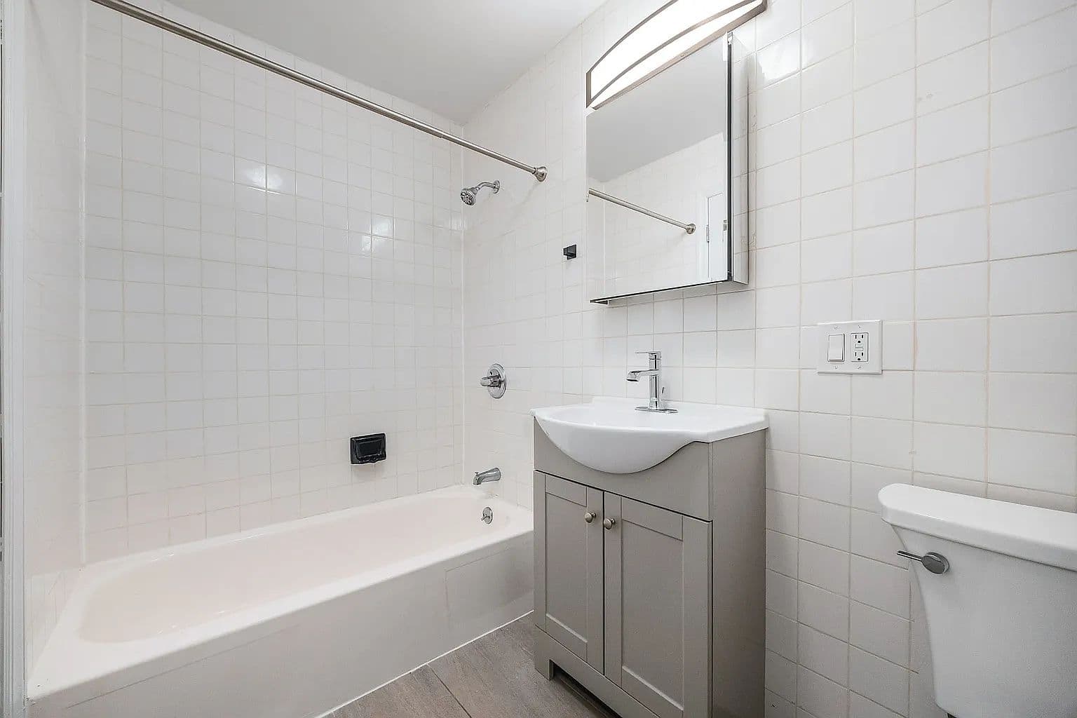 Renovated 637-Square-Foot Manhattan Studio with In-Unit Laundry