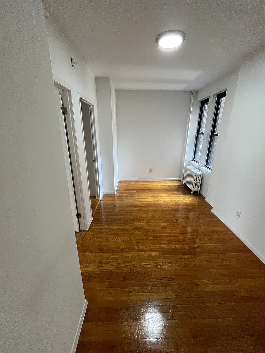 Renovated Two-Bedroom Apartment Near Q/4/5/6 Subways