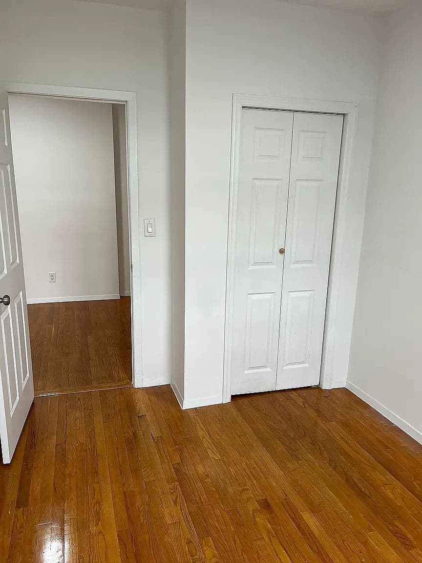 Renovated Two-Bedroom Apartment Near Q/4/5/6 Subways