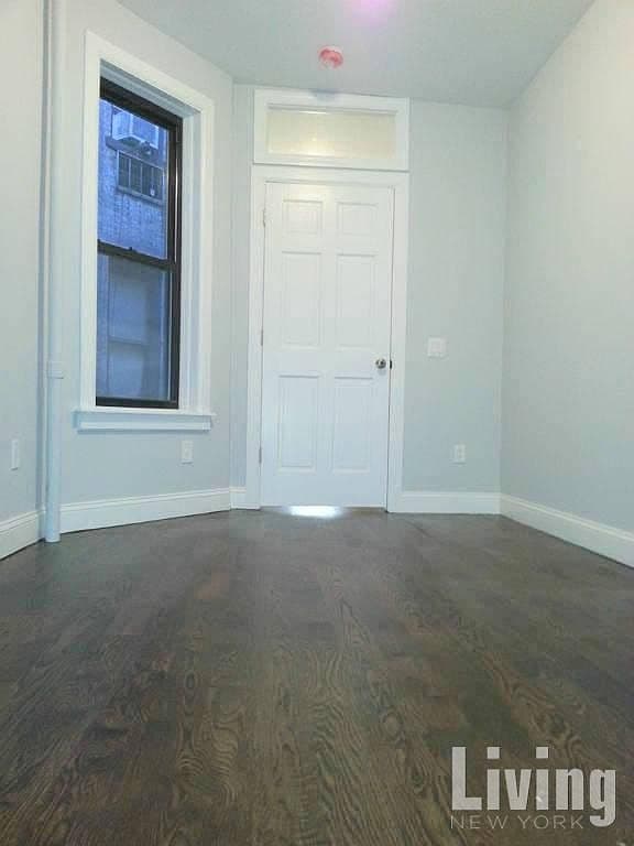 Renovated 2-Bedroom Upper East Side Apartment with In-Unit Laundry