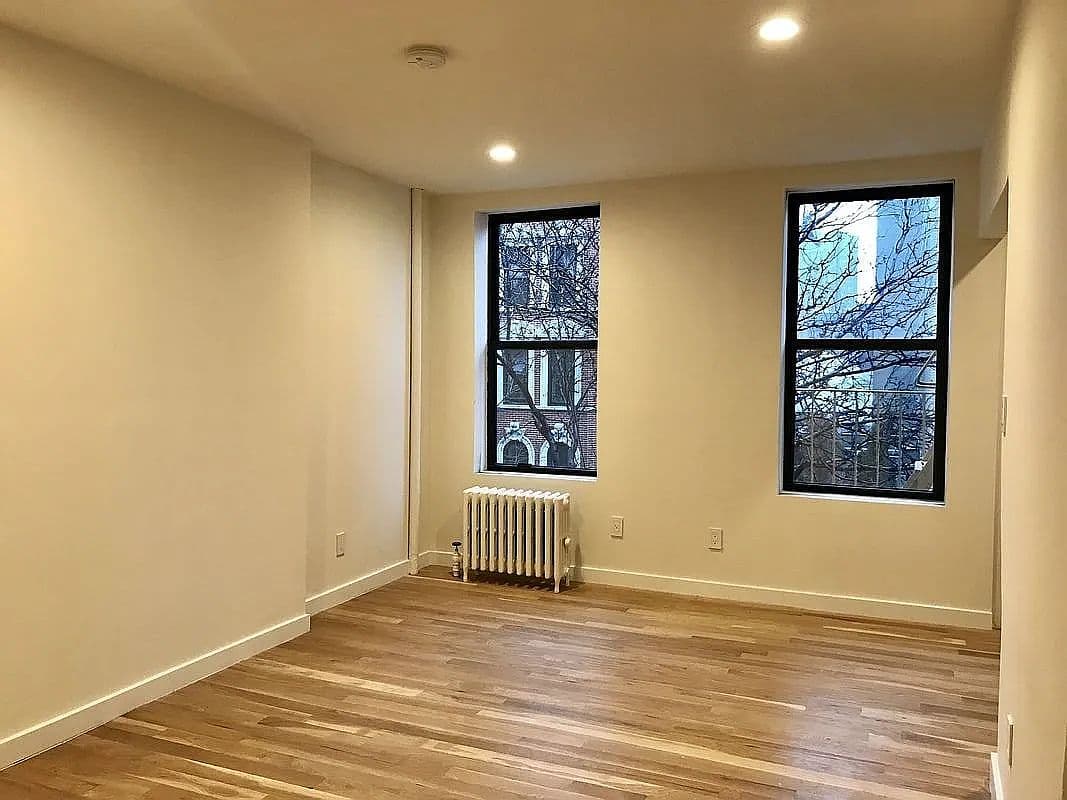 Renovated Upper East Side One-Bedroom Apartment with Private Backyard