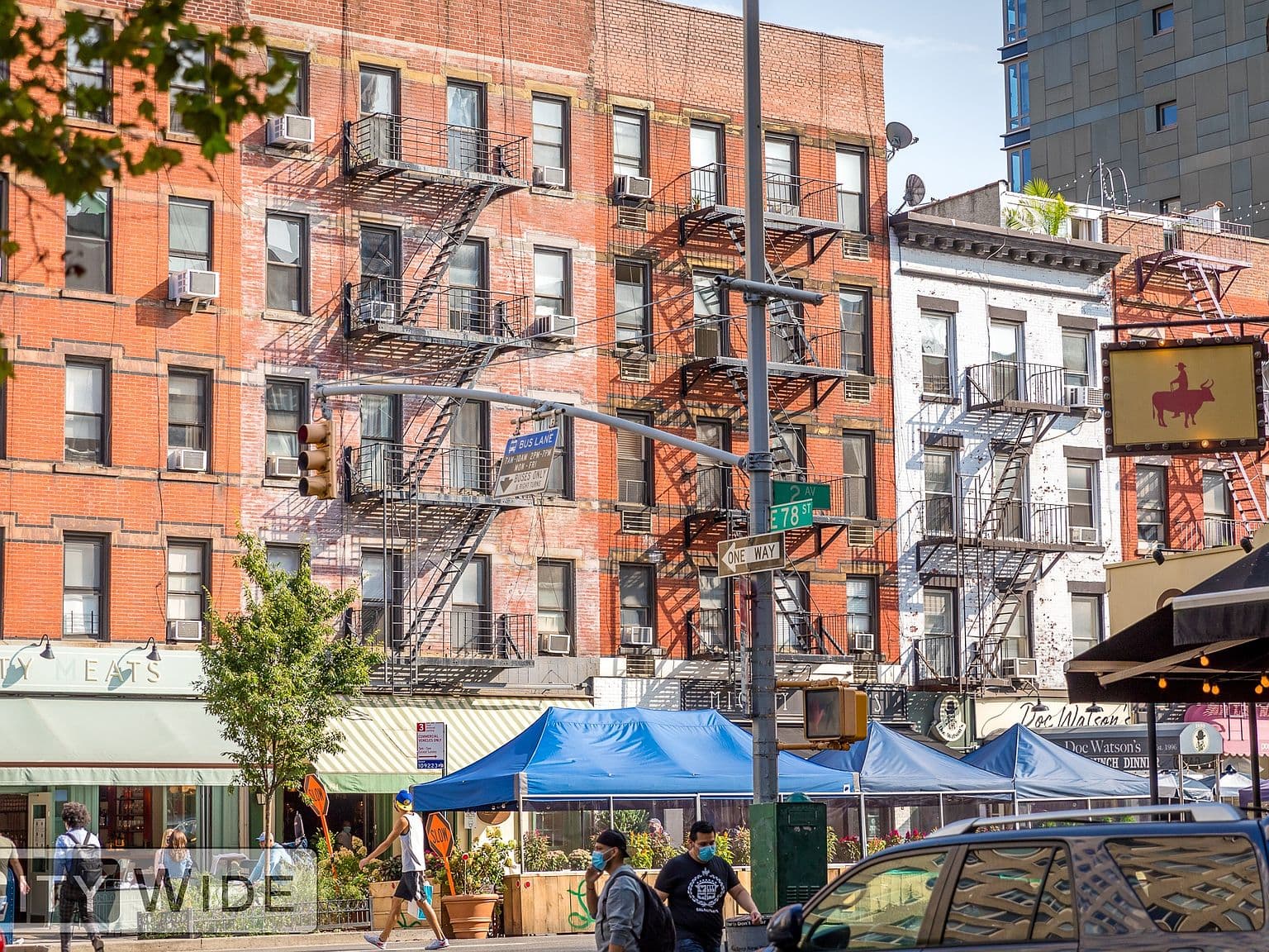 Spacious Upper East Side Studio with Separate Kitchen and Building Laundry