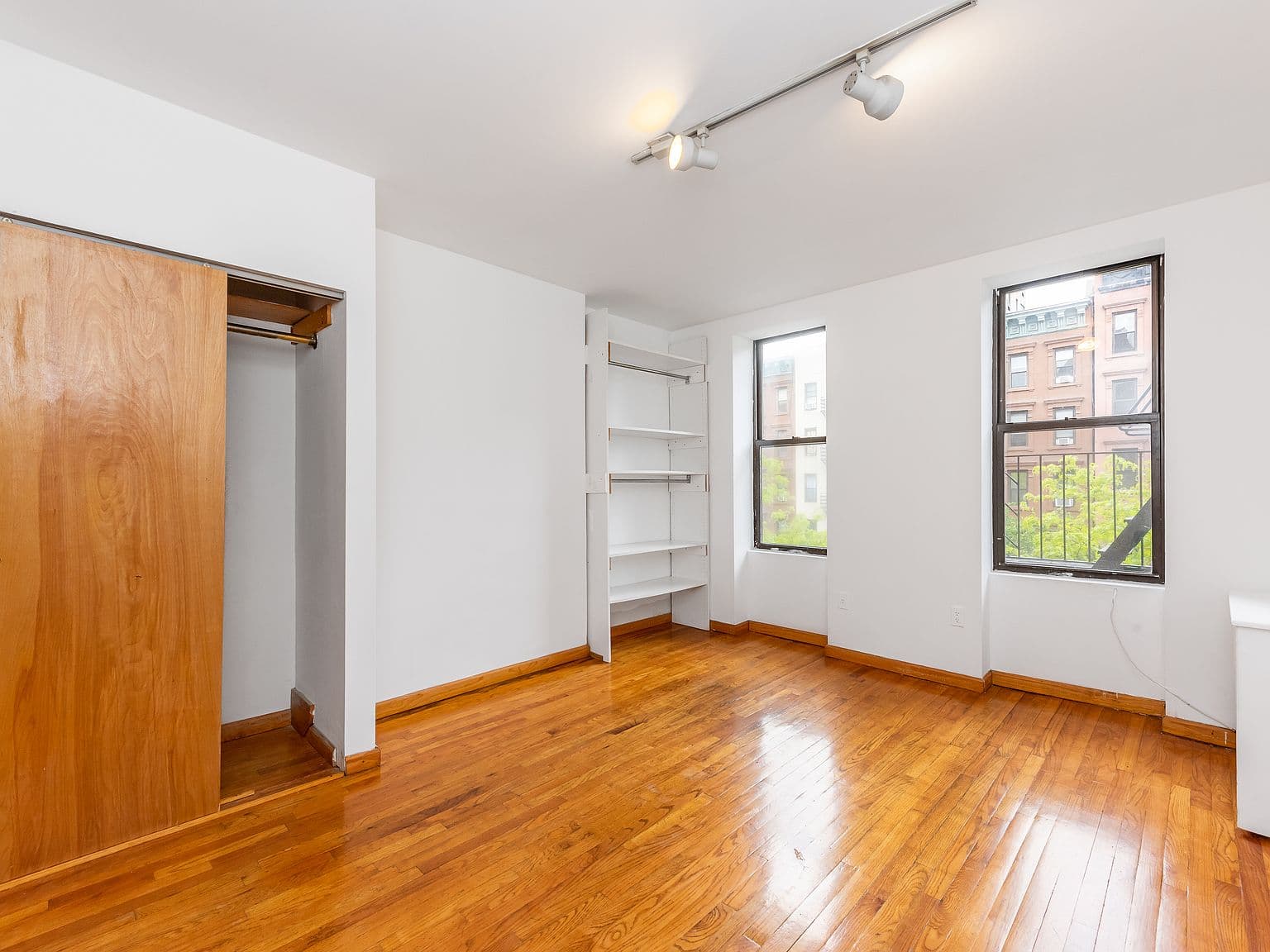 Pet-Friendly Two-Bedroom Upper East Side Apartment with Included Heat and Hot Water