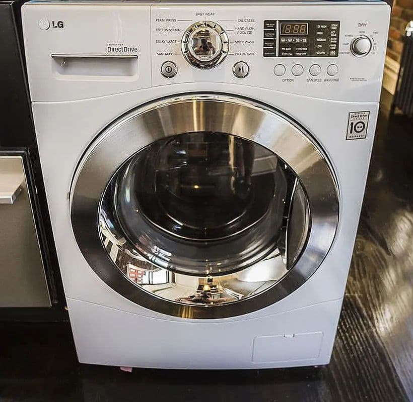 Recently Renovated One-Bedroom Apartment with In-Unit Laundry in Manhattan