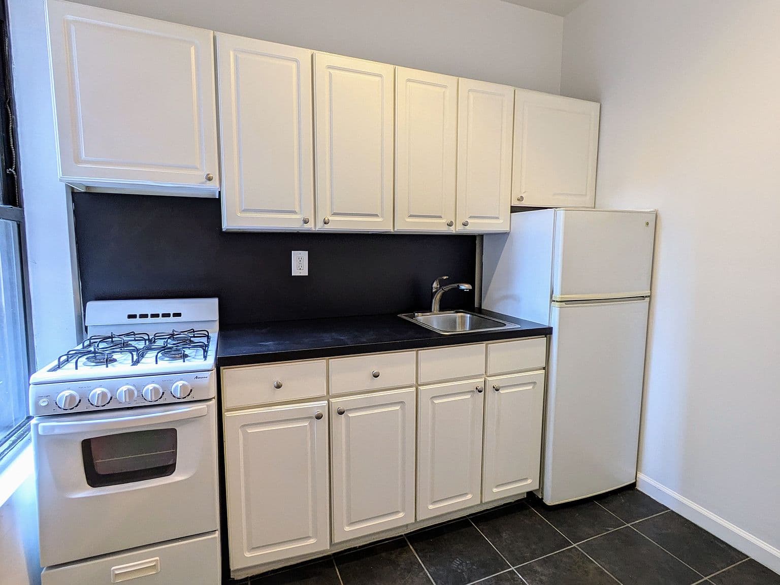 Bright Two-Bedroom Upper East Side Apartment with Hardwood Floors